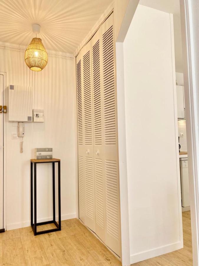 Appartement Elegant Avec Vue Sur Le Port Saint-Martin-de-Ré Dış mekan fotoğraf