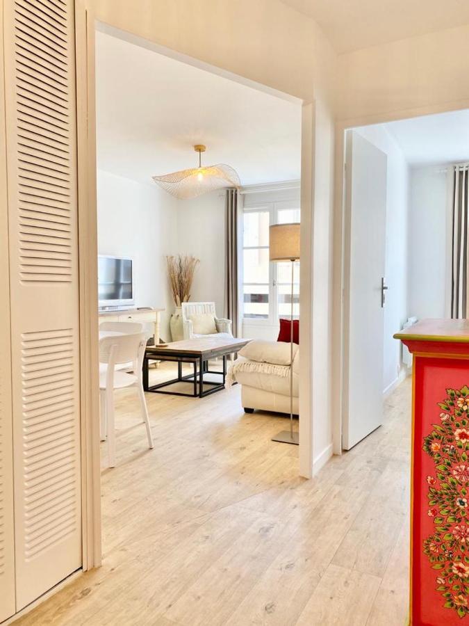Appartement Elegant Avec Vue Sur Le Port Saint-Martin-de-Ré Dış mekan fotoğraf