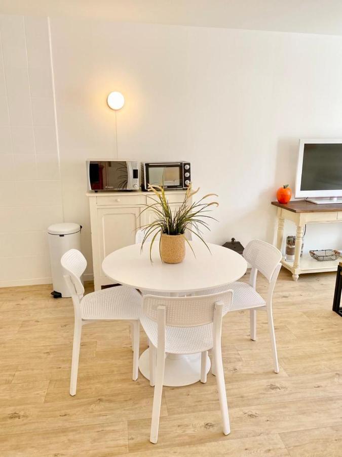 Appartement Elegant Avec Vue Sur Le Port Saint-Martin-de-Ré Dış mekan fotoğraf