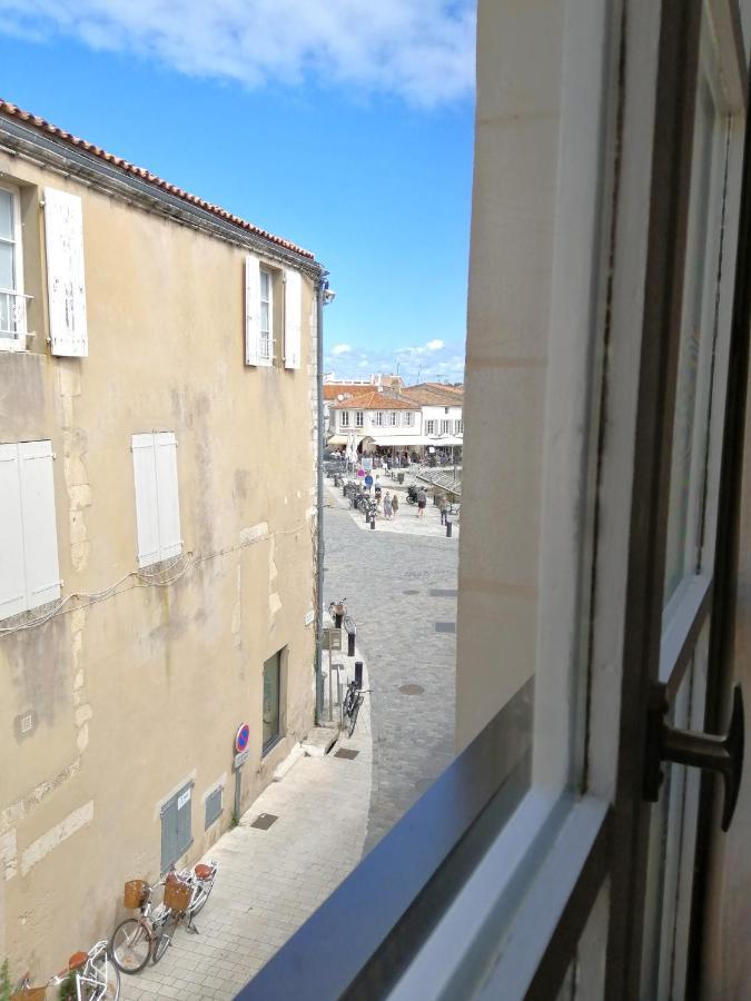 Appartement Elegant Avec Vue Sur Le Port Saint-Martin-de-Ré Dış mekan fotoğraf